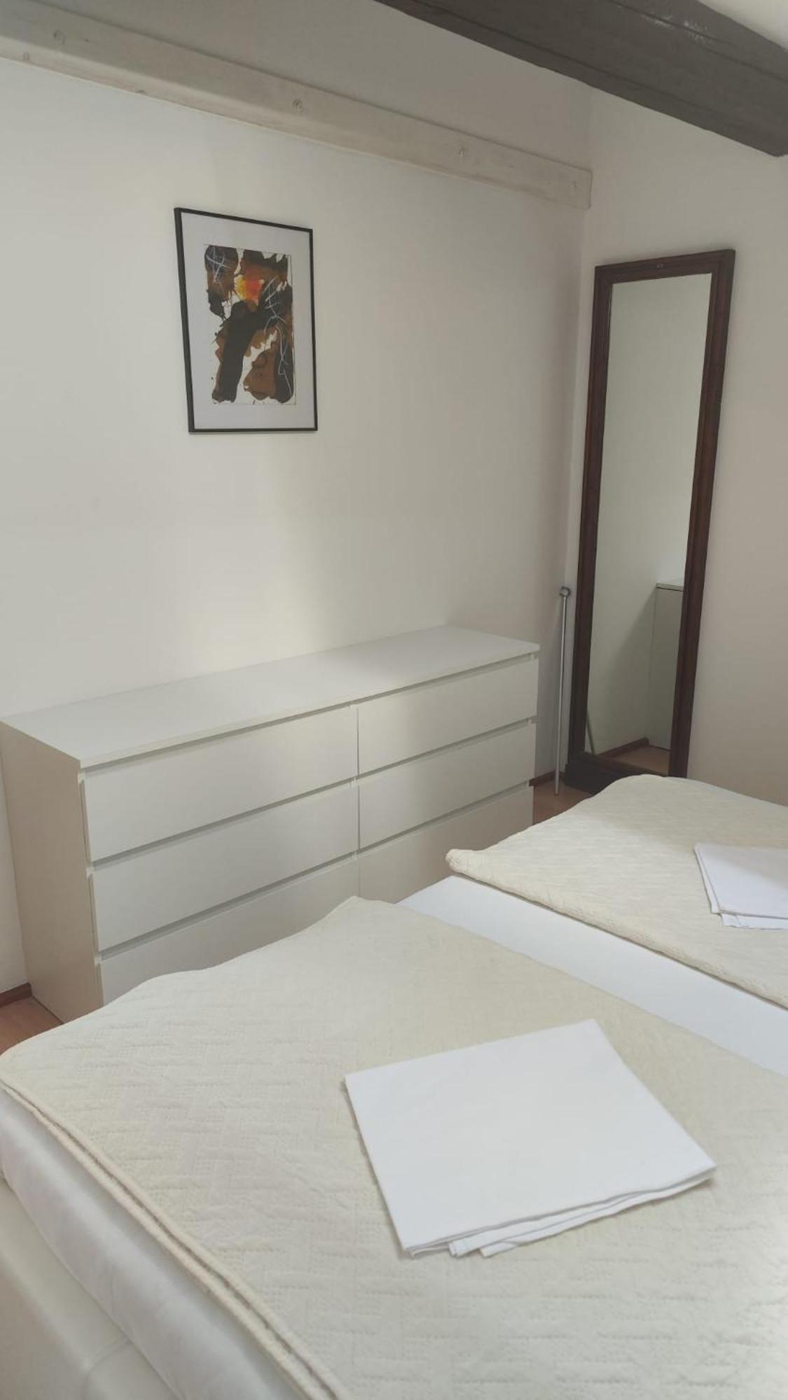 Apartments Suri Vodice Exterior photo
