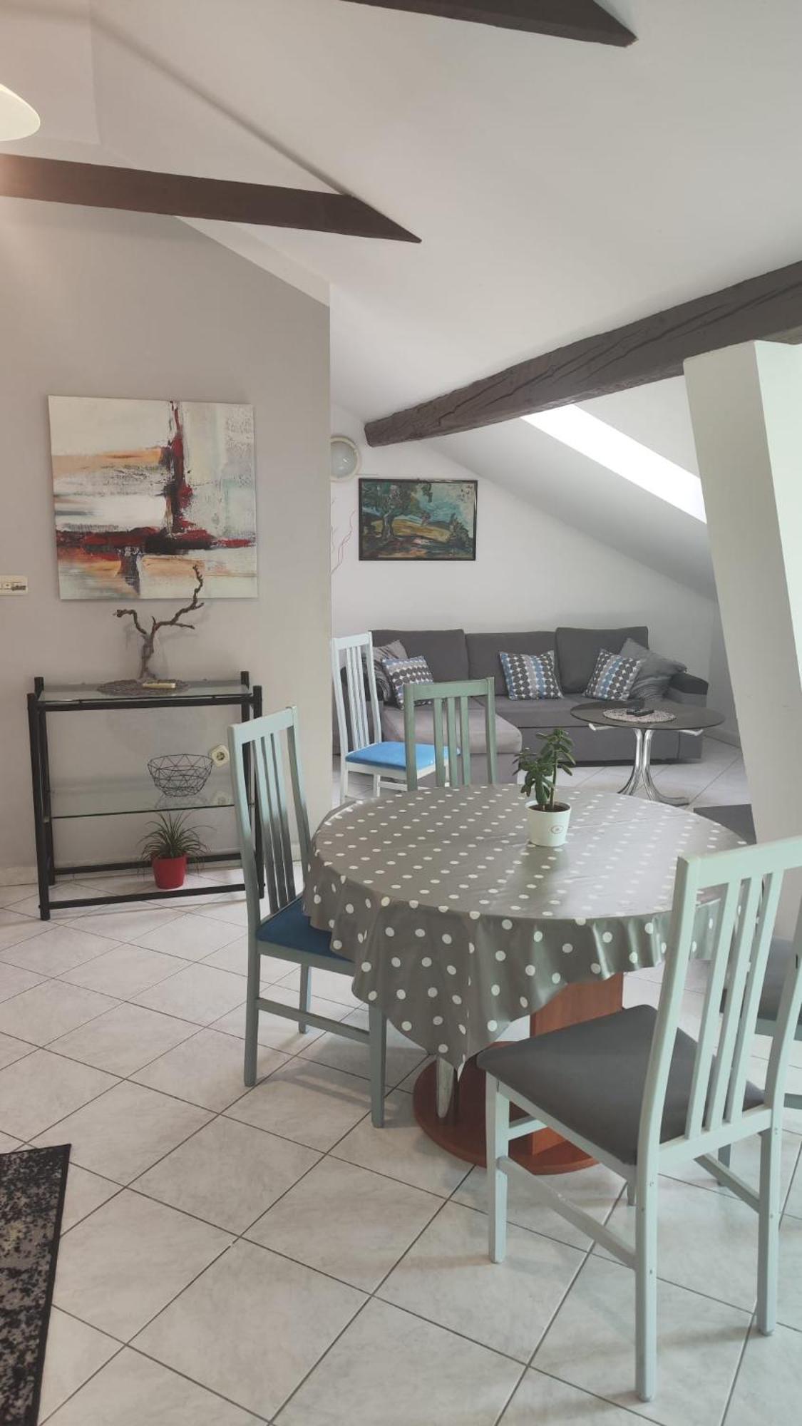 Apartments Suri Vodice Exterior photo