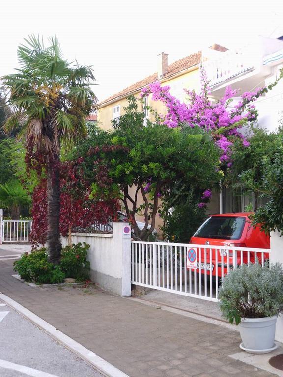 Apartments Suri Vodice Room photo